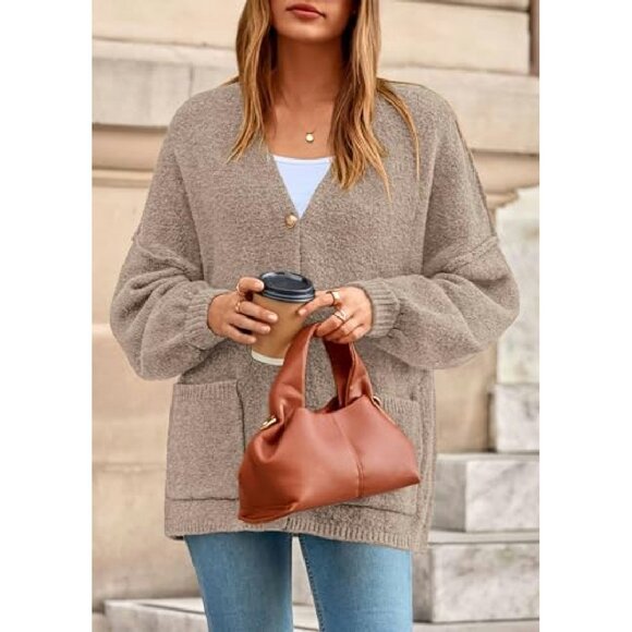 Oversized Chunky Knit Cardigan with Lantern Sleeves and Pockets - Picture 7 of 8